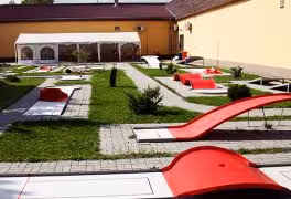 Venkovní minigolf